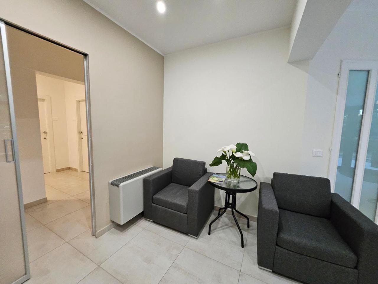 Albergo Nyers Perugia Exterior photo